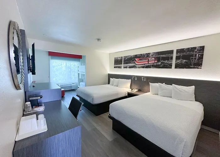 Ramada By Wyndham Anaheim Convention Center